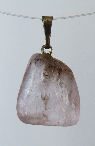 Kunzit, přívěsek ve stříbře