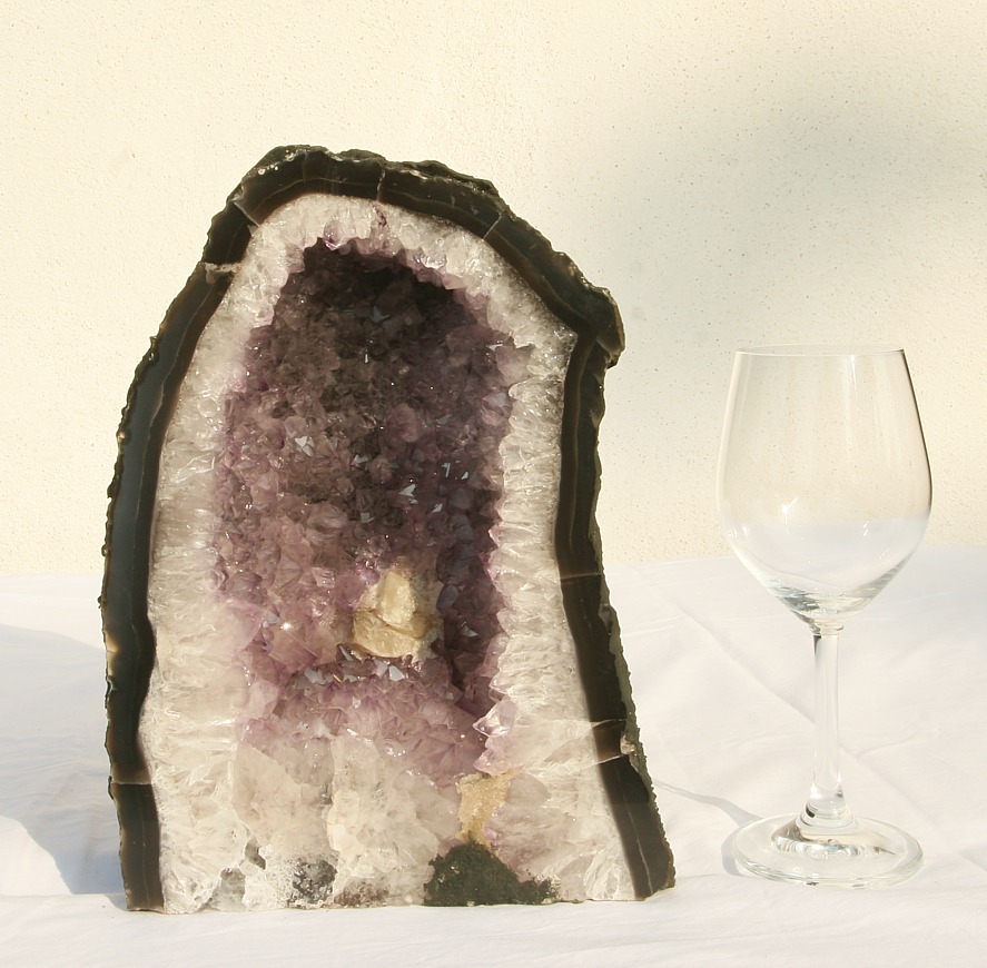 Amethyst geode