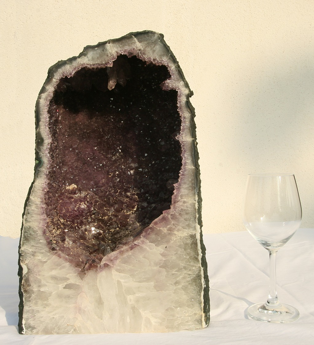 Amethyst geode