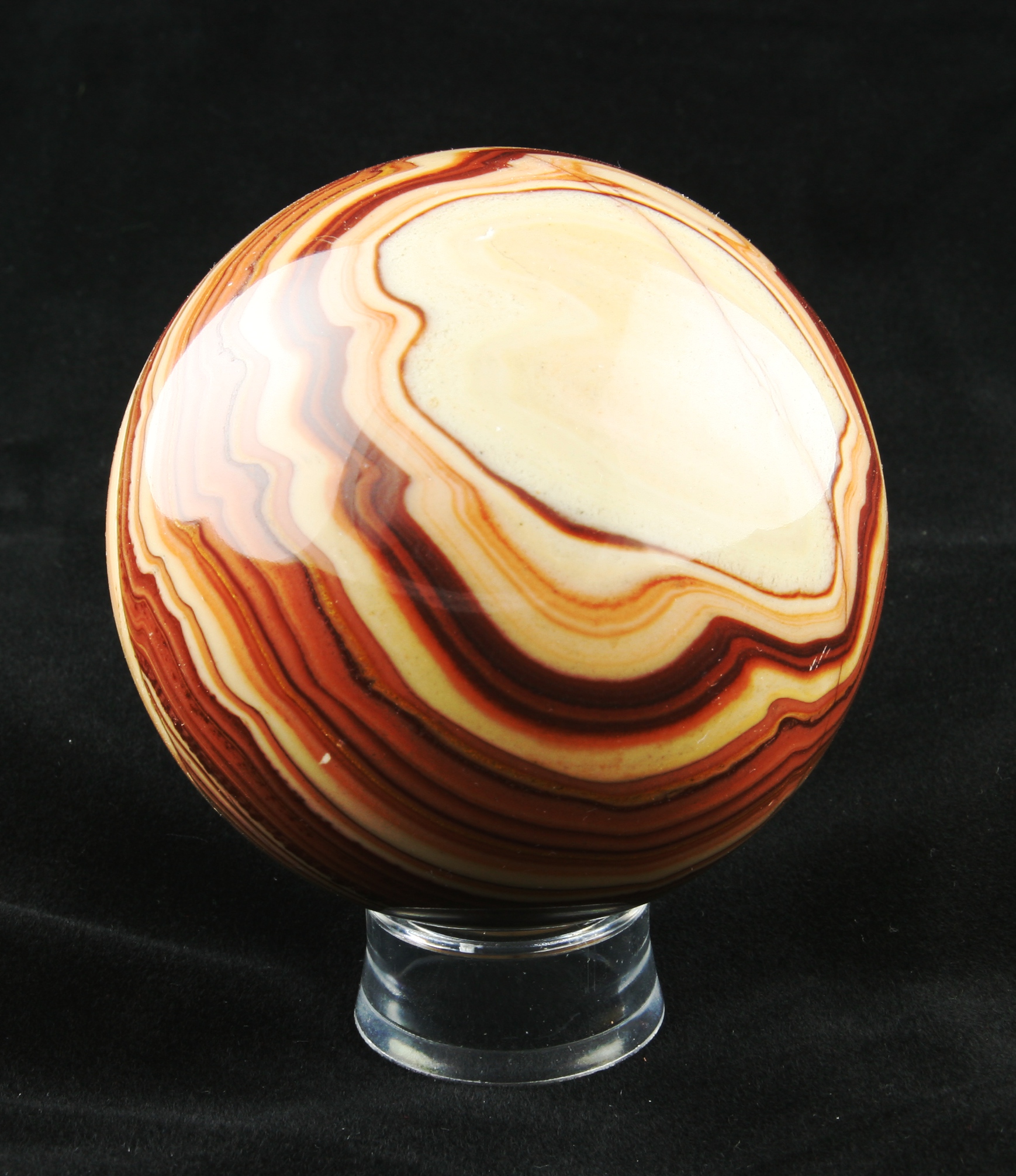 Aragonite sphere, Mexico