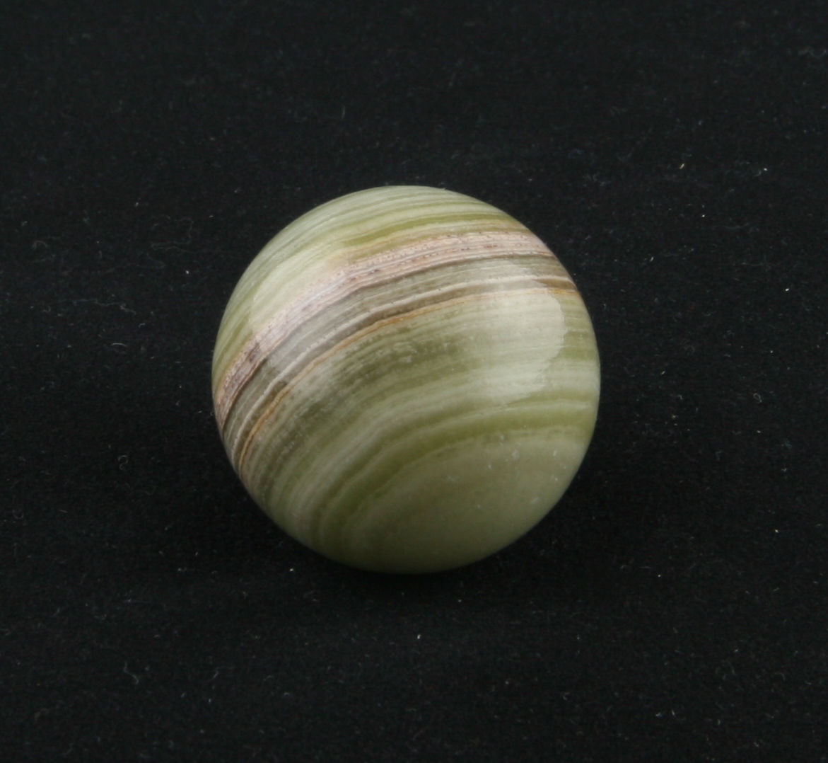 Aragonit-Kugel (pakistanischer Onyx)