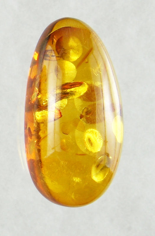 Amber, Cabochon