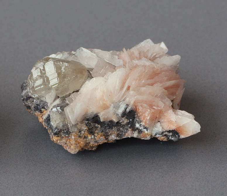 Cerussite, Baryte, Sphalerite