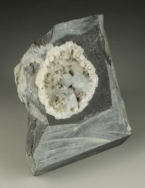 Celestine, Dolomite