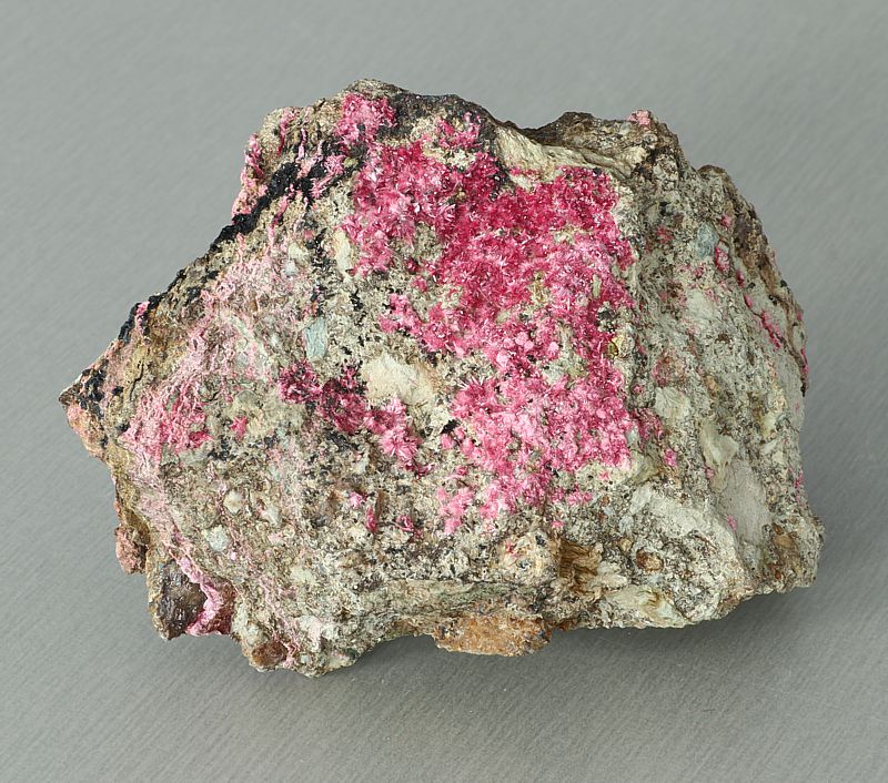 Erythrite