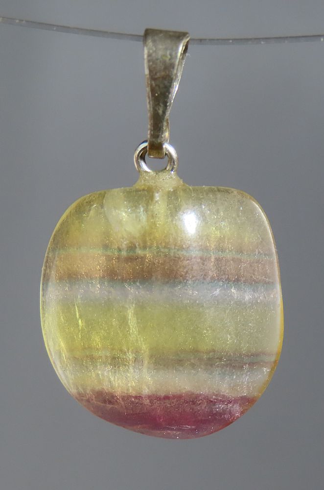 Fluorit Trommelstein-Anhänger mit 925 Silberöse