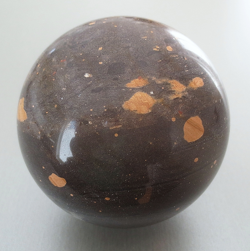 Gila Jasper (Fruchtschiefer)-Kugel