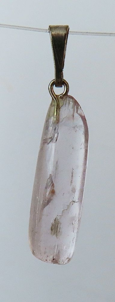 Kunzit Trommelstein-Anhänger mit 925 Silberöse