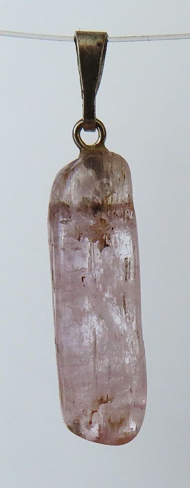 Kunzit Trommelstein-Anhänger mit 925 Silberöse