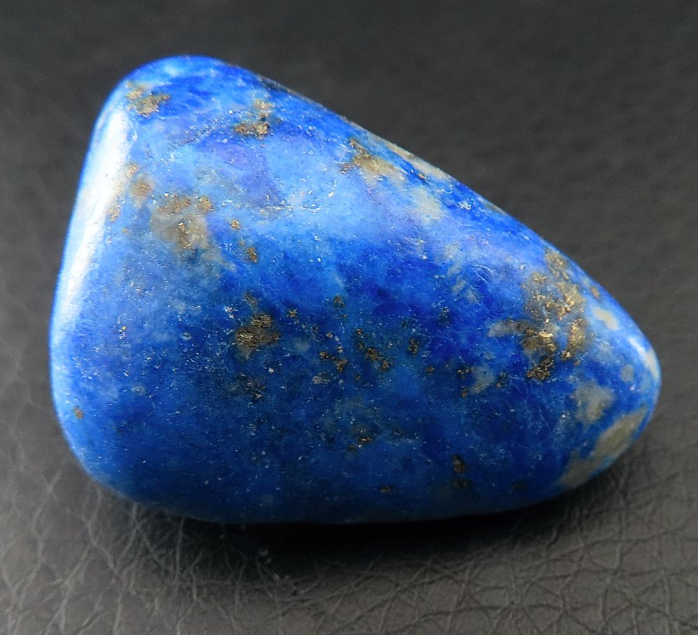 Lapislazuli, hand-poliert
