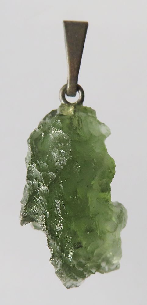 Moldavit Anhänger Rohstein