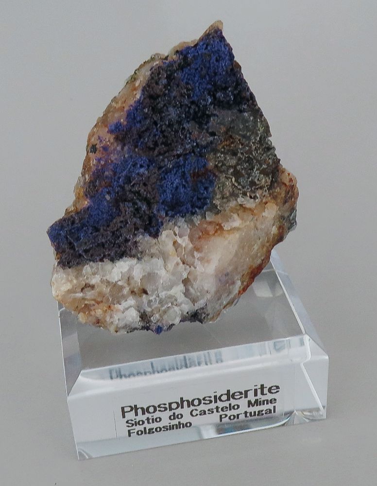Phosphosiderite
