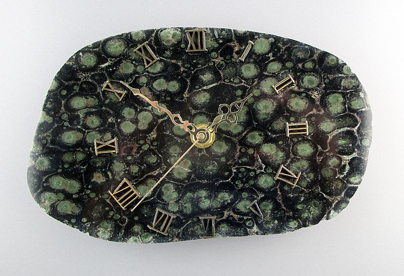 Quartz Pentelerite Clock