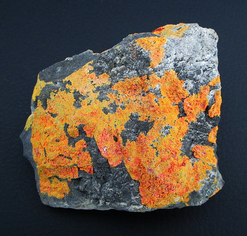 Realgar, Auripigment