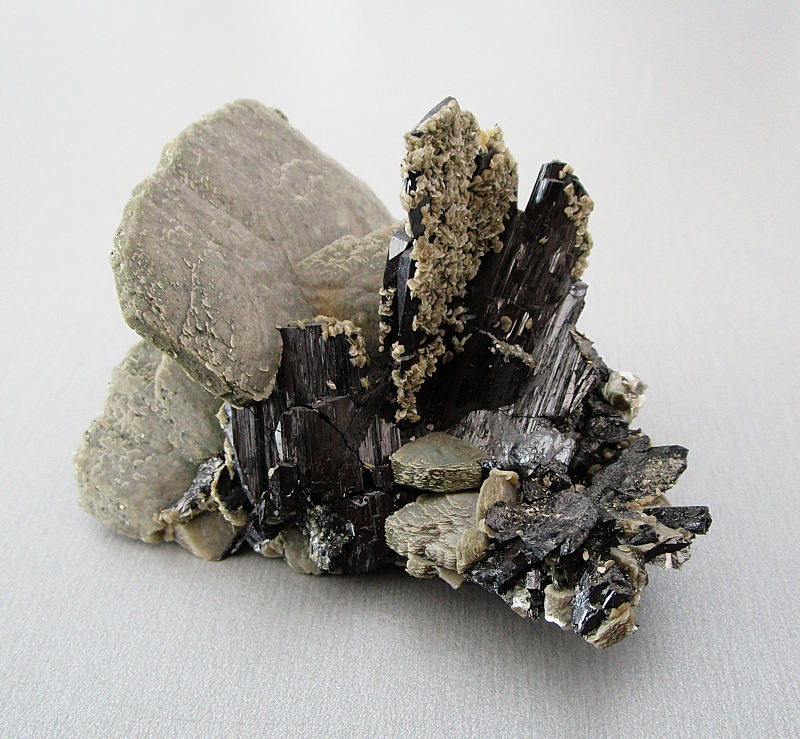 Siderite, Ferberite (Wolframite)