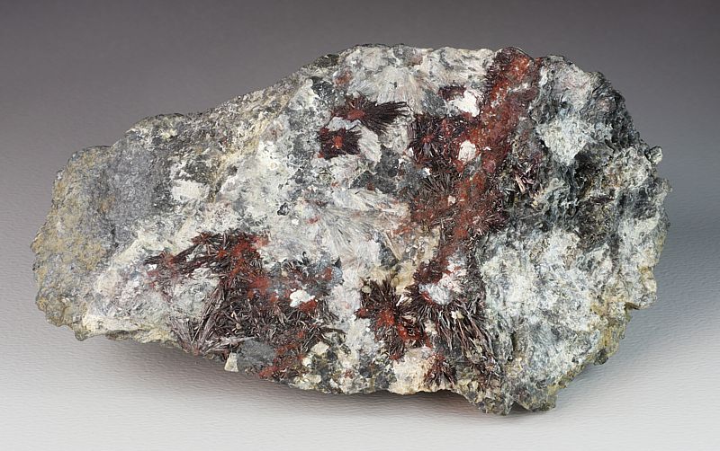 Valentinite, Kermesite