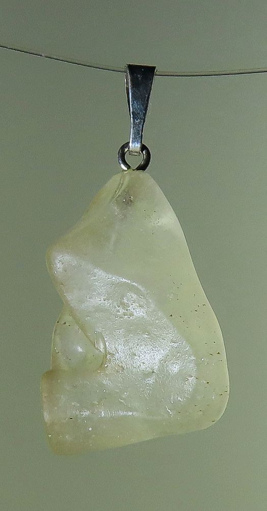 Libyjské pouštní sklo - přívěsek ve stříbře