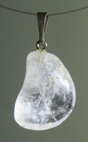  Danburit Trommelstein-Anhänger mit 925 Silberöse