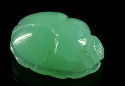 Chrysopras-Gravur Skarabäus