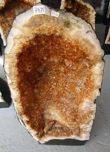 Citrine geode