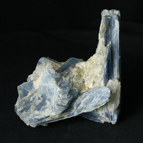 Kyanite (Distene)