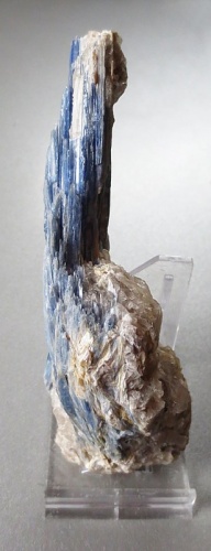 Kyanite (Distene)