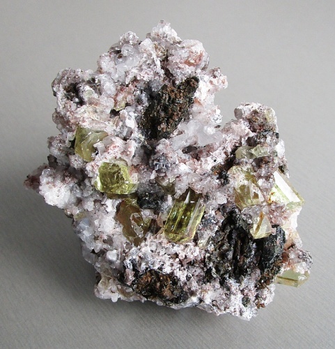 Fluorapatite, Chalcedony