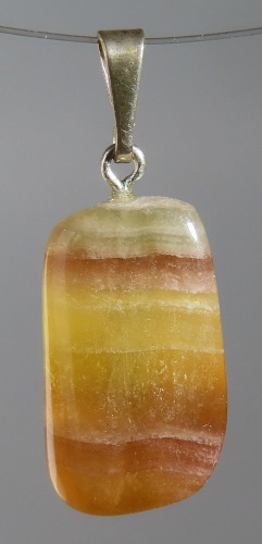 Fluorit Trommelstein-Anhänger mit 925 Silberöse