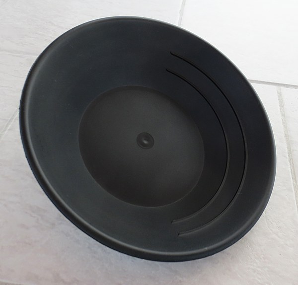 Plastic Gold Pan, black, 25 cm