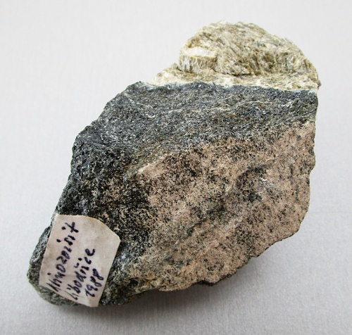 Clinozoisite