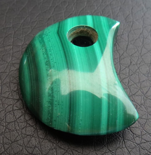 Malachite pendant moon