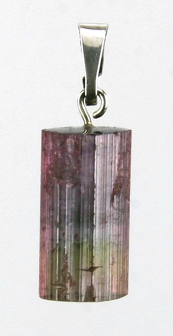 Turmalín dvoubarevný, přívěšek ve stříbře