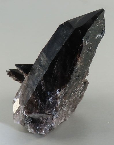 Morion - černá odrůda křemene (záhnědy)