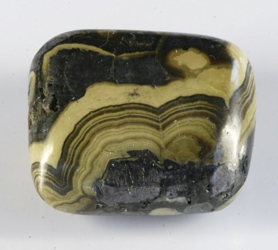 Schalenblende handpoliert