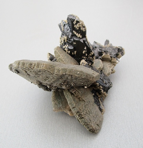 Siderite, Ferberite (Wolframite)