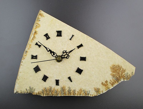 Clock made of Dendritic Shale from Solnhofen